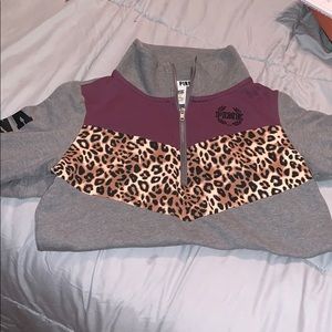 VS Pink Half Zip Sweater Cheetah Print 💜